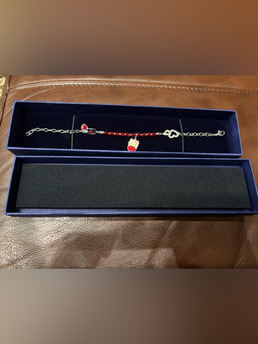 NIB Vintage Swarovski Hello Kitty Valentine Bracelet